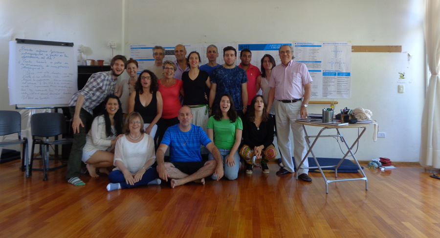 Grupo en Buenos Aires con Profesor Benenzon